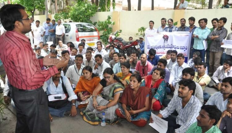 TUWJ calls protest over journalist accreditation GO