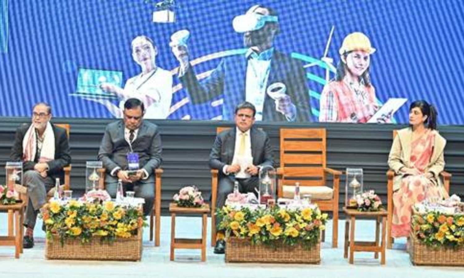 MeitY hosts Human Capital working group meeting