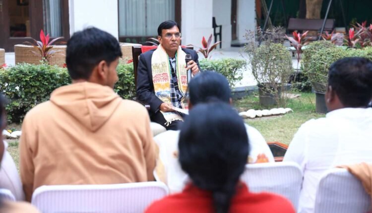 PM-SYM beneficiaries meet Mandaviya on Republic Day