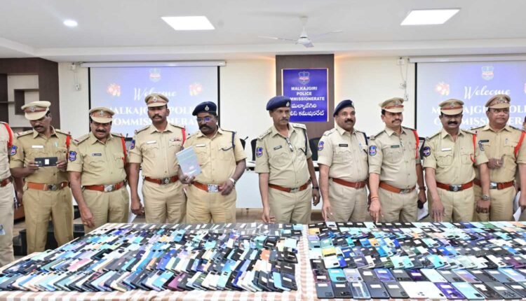 Malkajgiri Police stolen mobile recovery drive