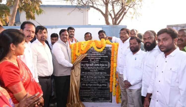Kyathanpally development works launched by Vivek Venkatswamy