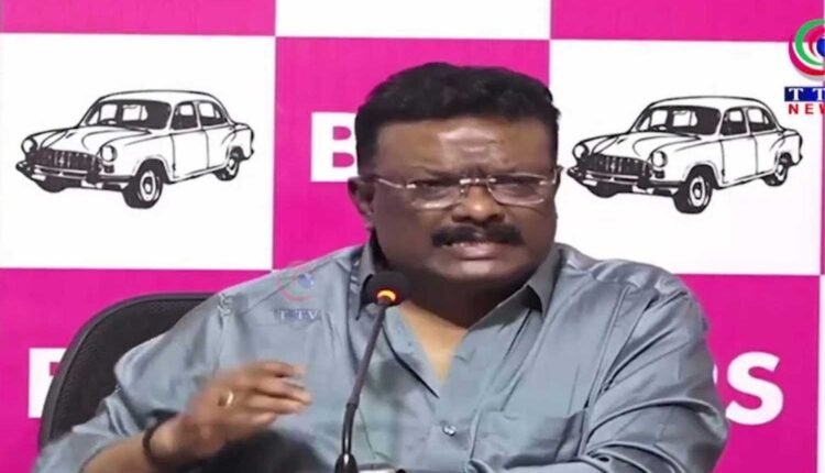 KCR SIT interrogation termed vendetta by Dasoju Sravan