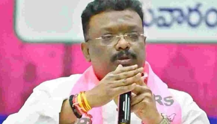 Dasoju Sravan slams Balka Suman arrest