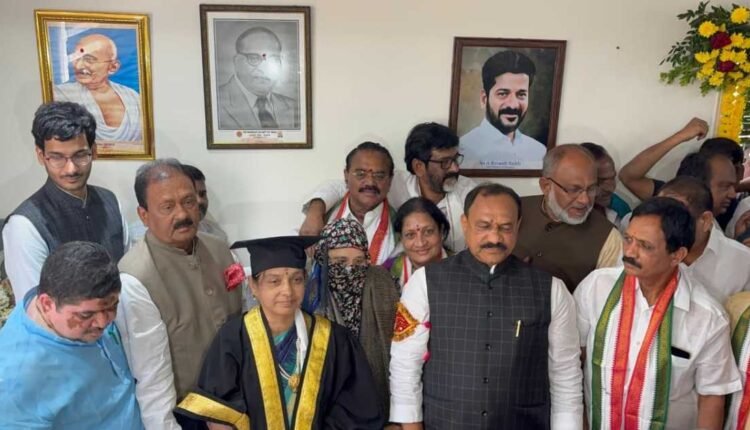Uma Rani Nizamabad Mayor takes charge
