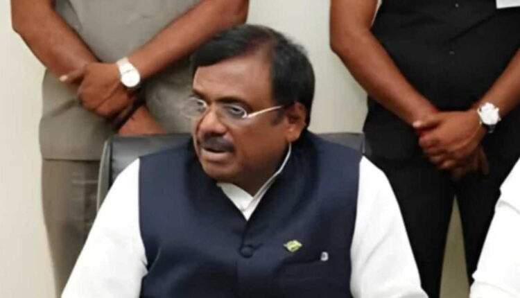 Vivek seeks boost to overseas job opportunities