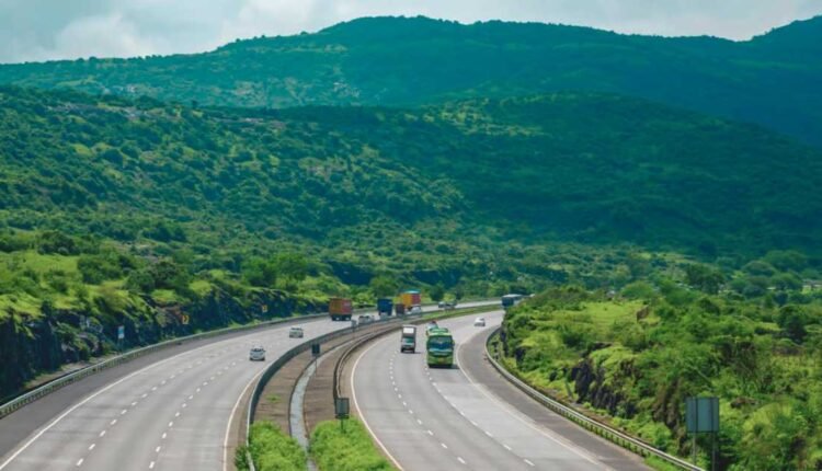 NHAI publishes National Highways Green Cover Index report