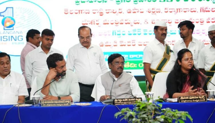 Praja Palana implementation: Minister reviews Medak progress