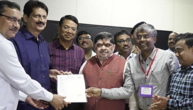 Vahan portal launch drives digital transport services in Telangana