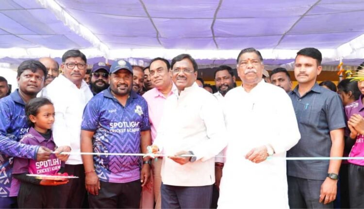 Vivek opens Spotlight Cricket Ground in city