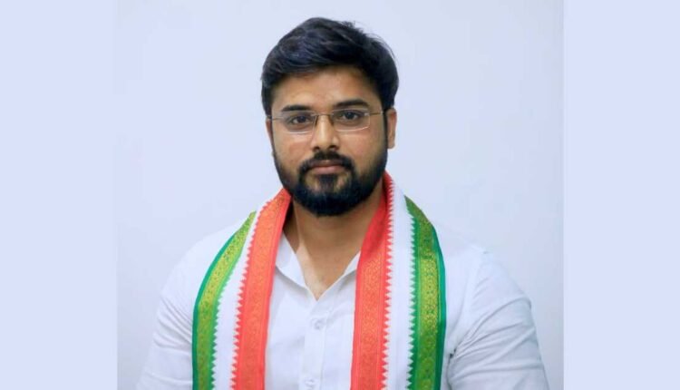 Hajj cost hike faces criticism from Arham Adil