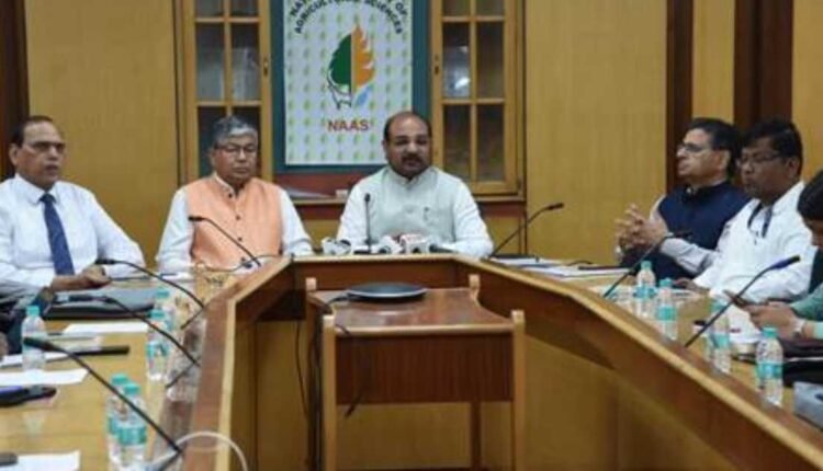 Fertilizer self-reliance roadmap discussed