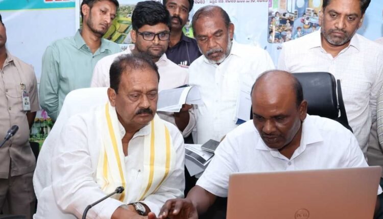 Census 2027 self-enumeration drive led by Shabbir Ali