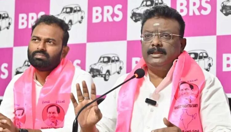 No jobs no right to rule: Dasoju Sravan attacks govt