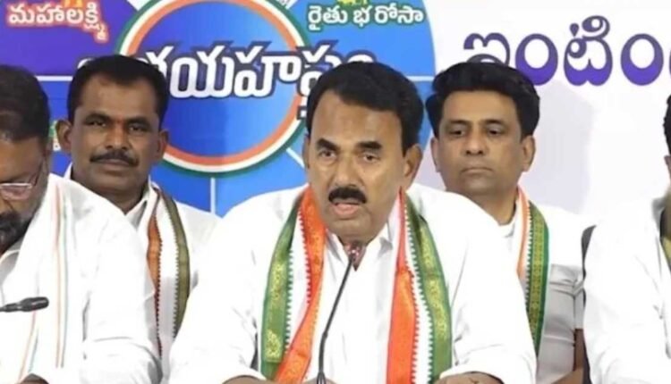 Palamuru-Rangareddy project delays spark attack on BRS
