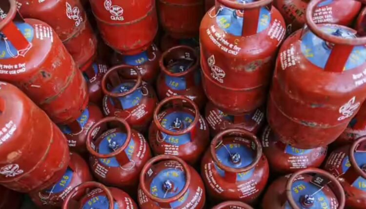 LPG subsidy stopped for income above ₹10 lakh
