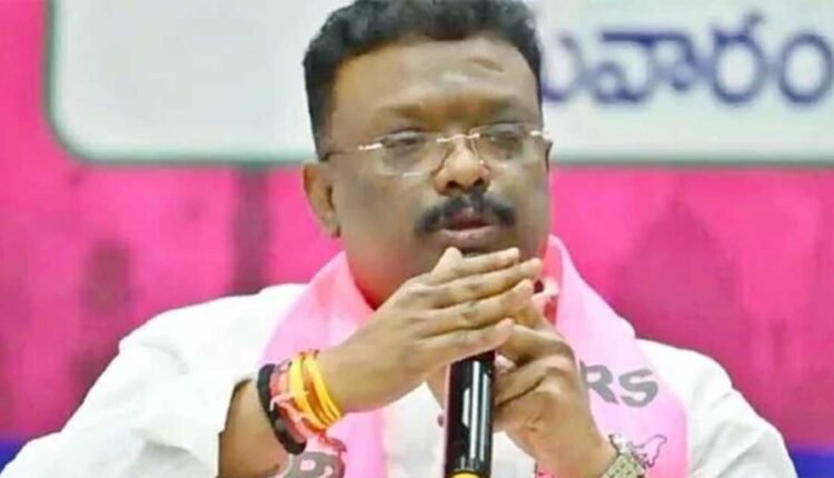 Gujarat model debate intensifies in Telangana