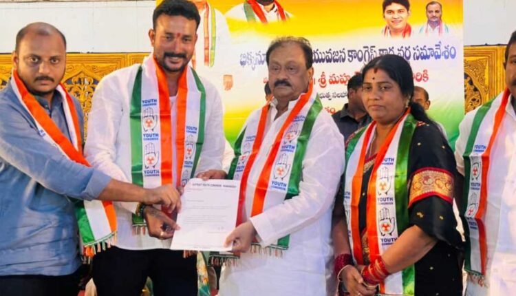 Youth Congress leadership praised by Shabbir Ali