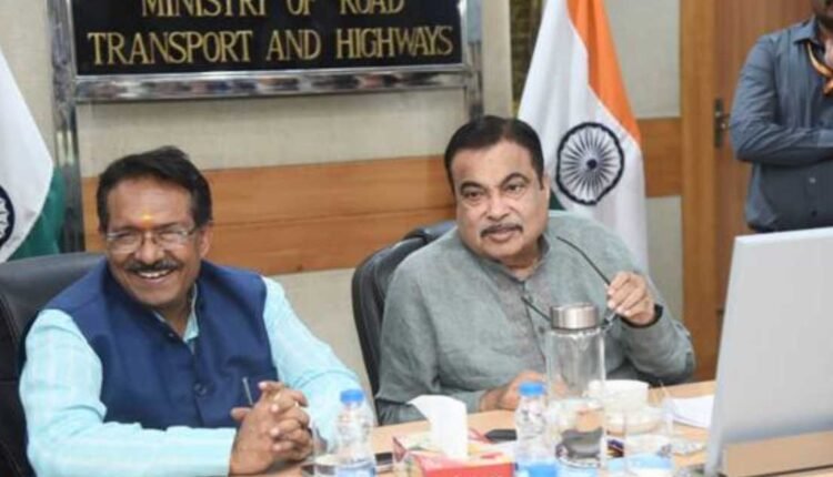 Highway projects review led by Nitin Gadkari
