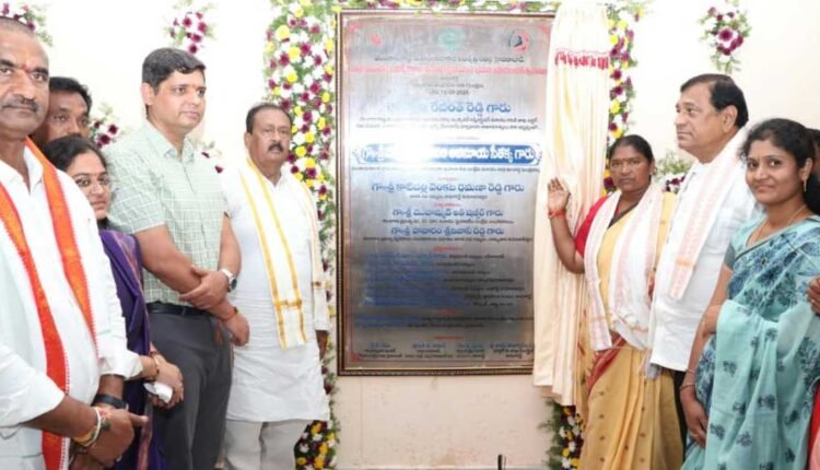Kamareddy school building gets Rs 5 crore foundation