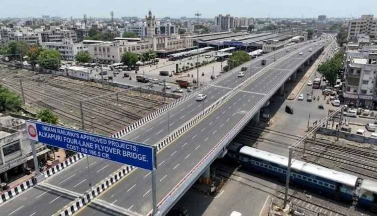 Alkapuri road over bridge gets ₹166.5 crore approval